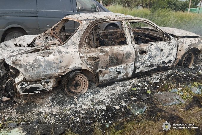 Поліція показала фото наслідків нових ударів рф по Харківщині